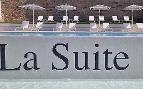 La Suite Hotel
